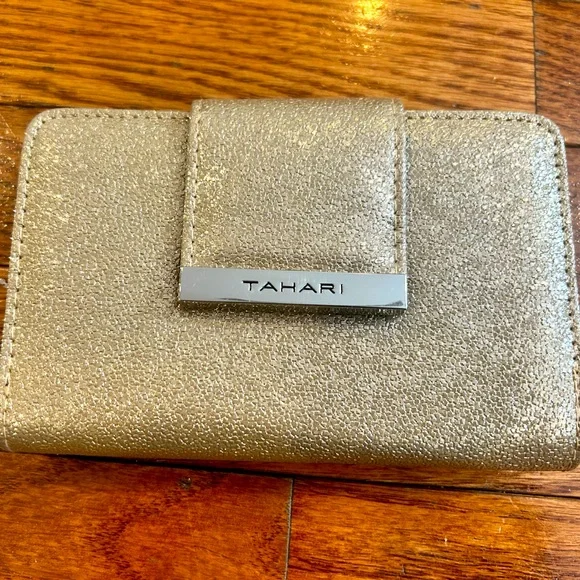Tahari gold sparkly wallet - Picture 1 of 3